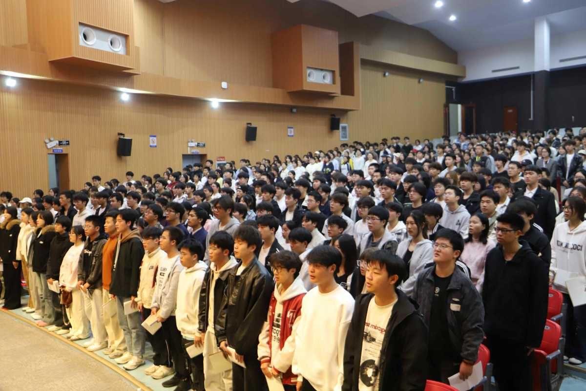 1762224898775241.jpg 1762224898775241.jpg