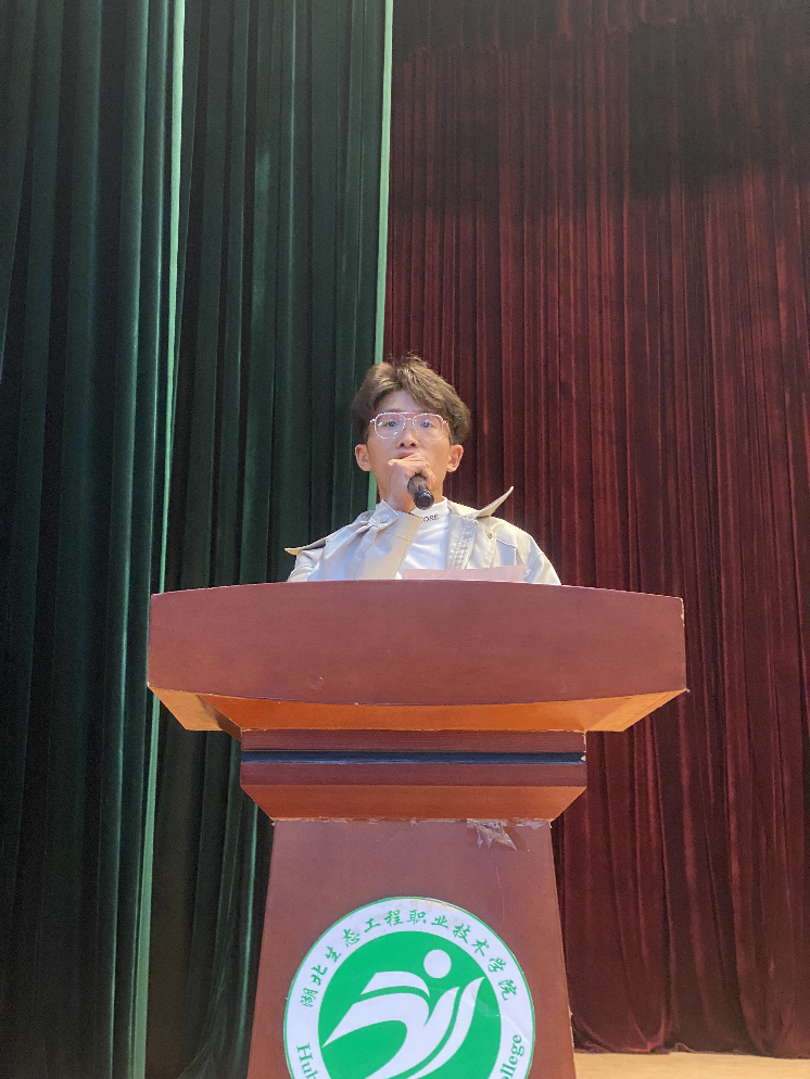 我院举行“促优良学风 立奋进态度”学风建设活动月启动仪式照片原图（4）.png