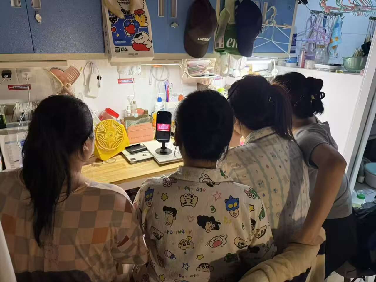 1747296354844306.jpg