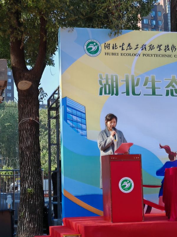 8F5A929778878674746DEC7A17F52B71_副本.jpg