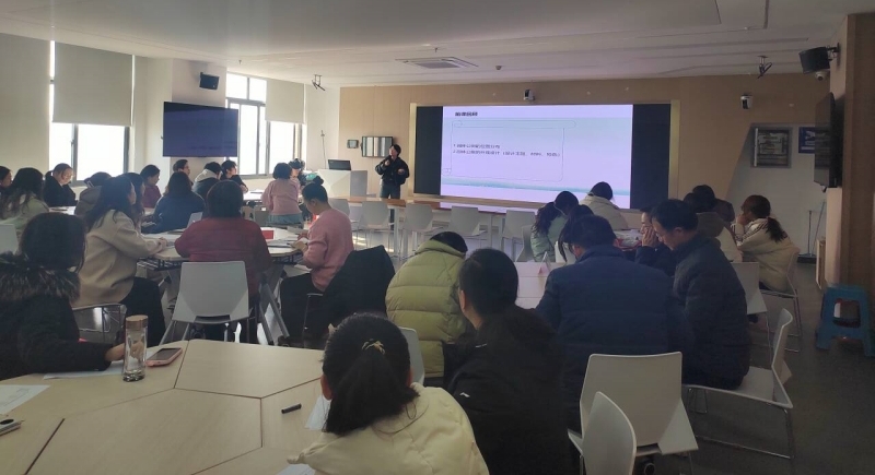 岳丹 (1)_副本.jpg